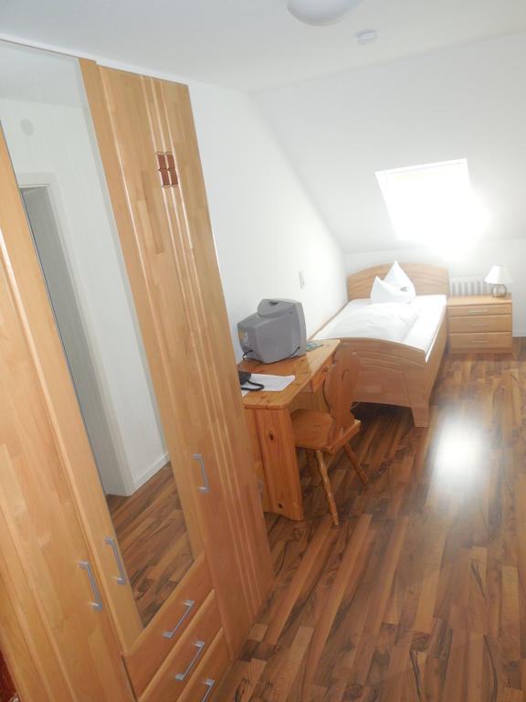 Hotel Garni Am Hechenberg Майнц Номер фото